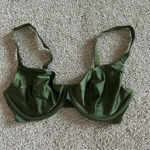 CUUP Size 32F The Plunge Green Unpadded Adjustable Underwire Lightweight Bra